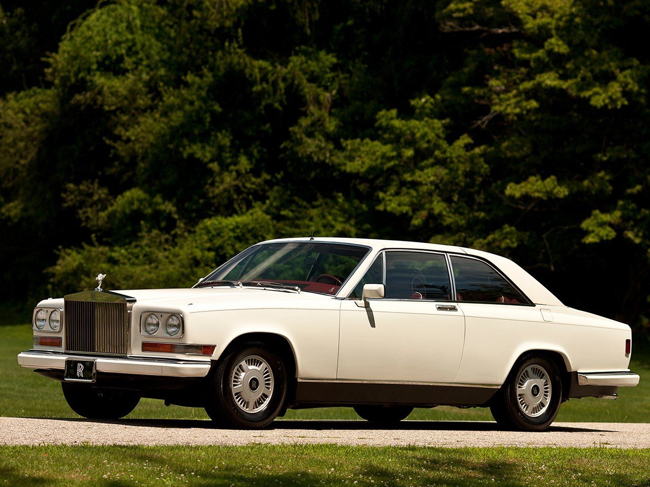 Rolls-Royce Ｃamargue No Reserve: 9k-Mile 1985 Rolls-Royce Camargue for sale on